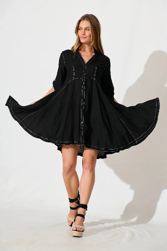 Cyrene Dress in Black Linen Blend