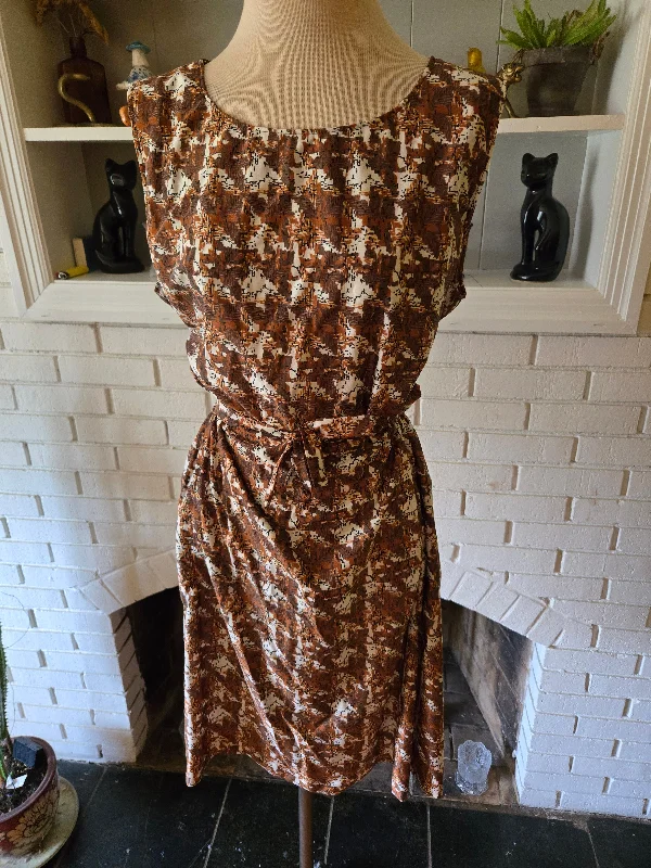 Vintage Hand Made Sleeveless Dress from the 1970s