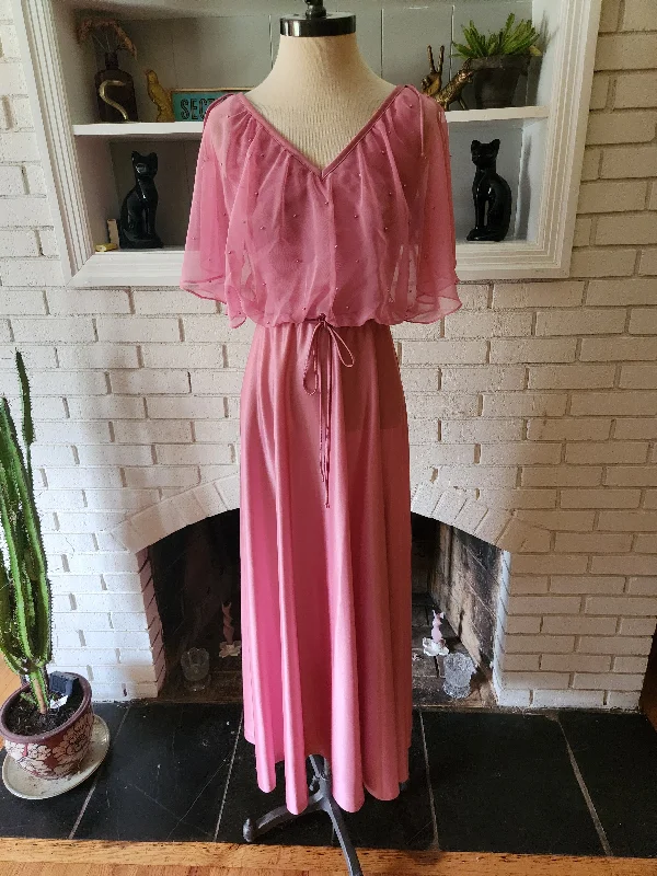 Vintage Sleeveless Pink Beaded Dress