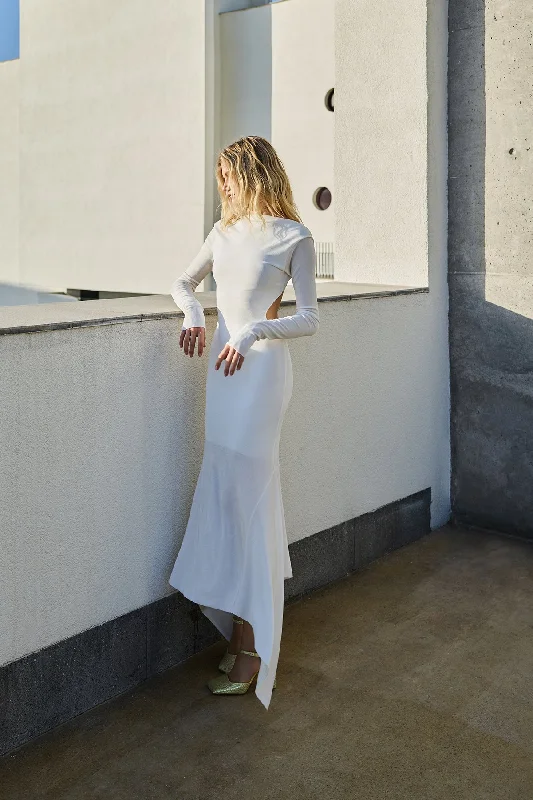 Aslie White Long Sleeve Dress